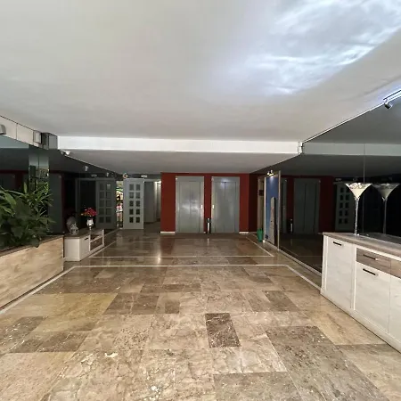 Apartamento-duplex De Lujo En Marbella, Dunas De Artola Apartment *