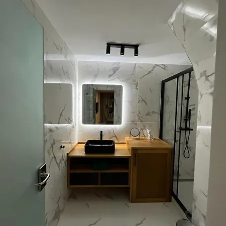 Apartamento-duplex De Lujo En Marbella, Dunas De Artola Апартаменти Марбелья